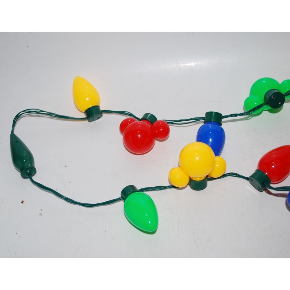 Disney Mickey Christmas Bulb Light-Up Necklace – London Disney Store Exclusive - Picture 3 of 3